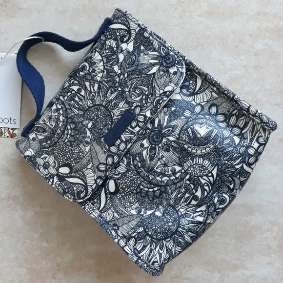 *Host Pick*Sakroots lunch bag - Picture 8 of 8